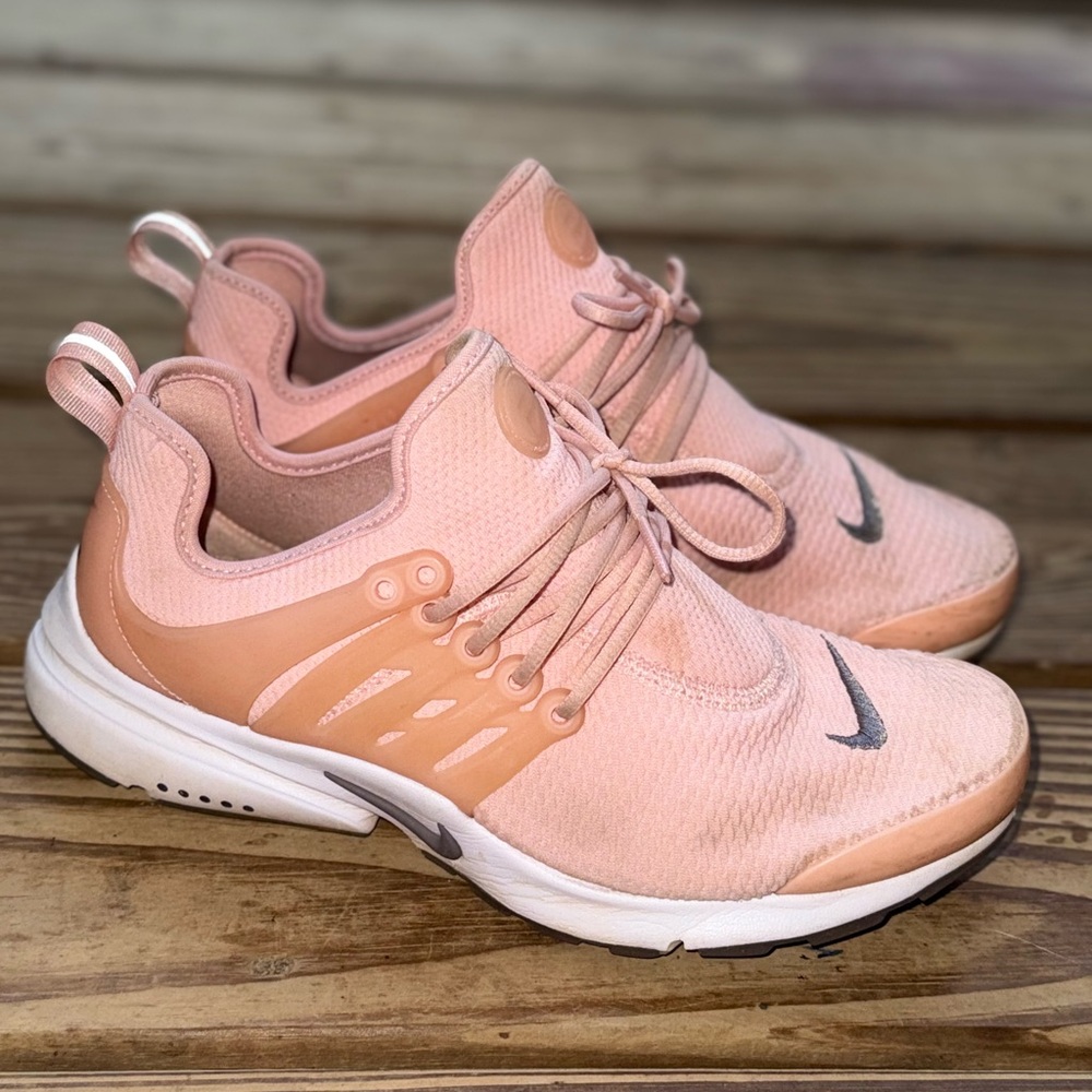 SOLD - Picture 6 of 7